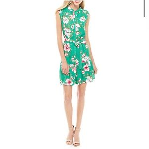 Charles Henry Women’s Sleeveless Button Down Belted Shift Floral Dress Size M